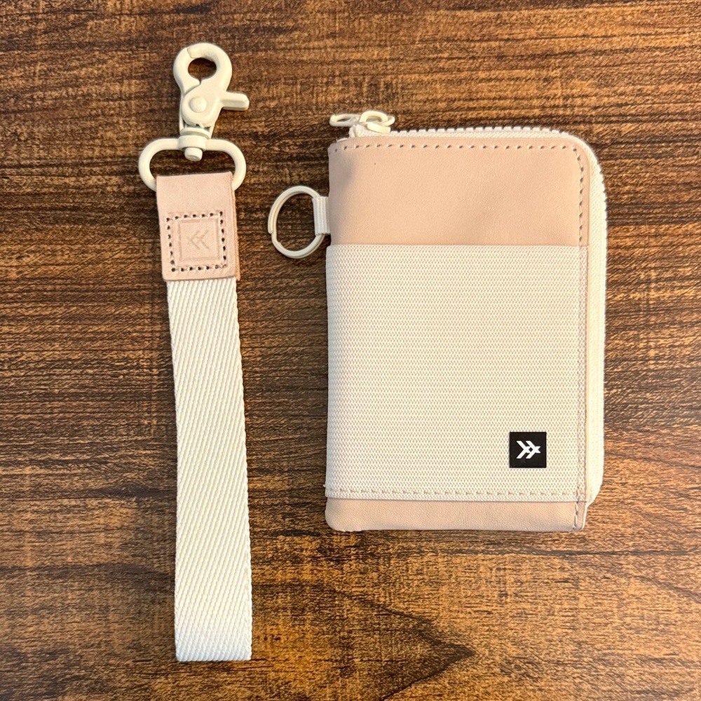 Thread Wallet & Wrist Lanyard - Off White